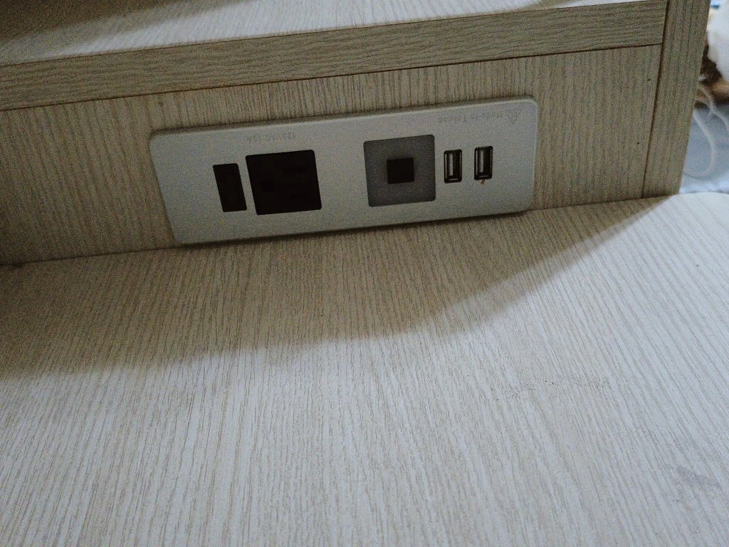 化妝桌含抽拉全身鏡化妝椅 圖片 4