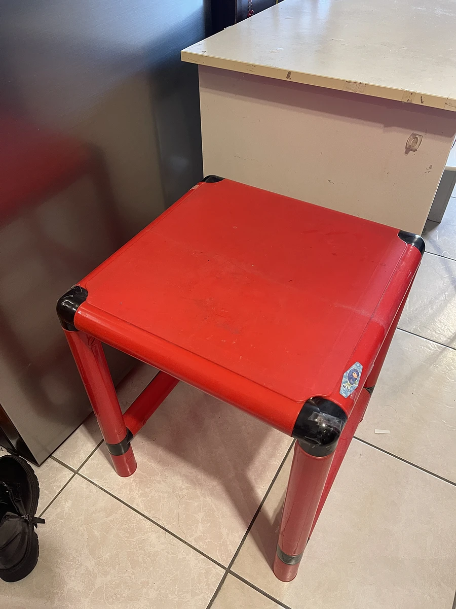 中古書桌椅和小茶几免費贈送 圖片 2