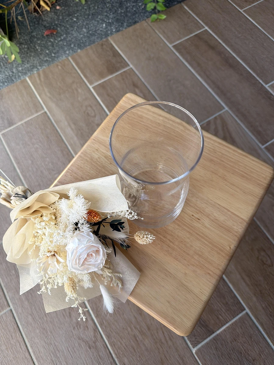 ⁠【極美優雅】質感透明玻璃花瓶/微腰身花器（高17cm / 瓶口8cm）⁠ 圖片 3