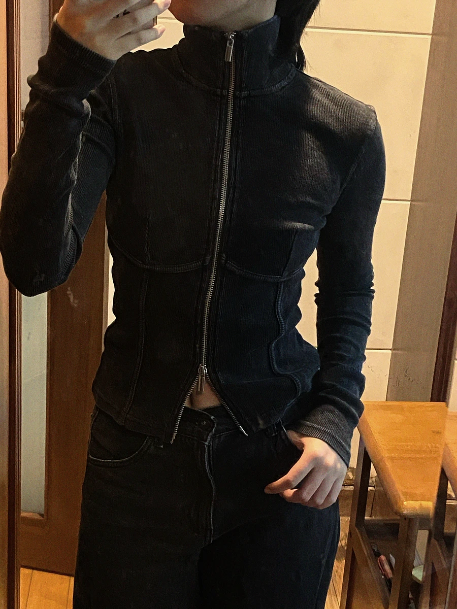 【幾乎全新】H&M  黑色做舊感羅紋上衣 Y2k 廢土風 圖片 4